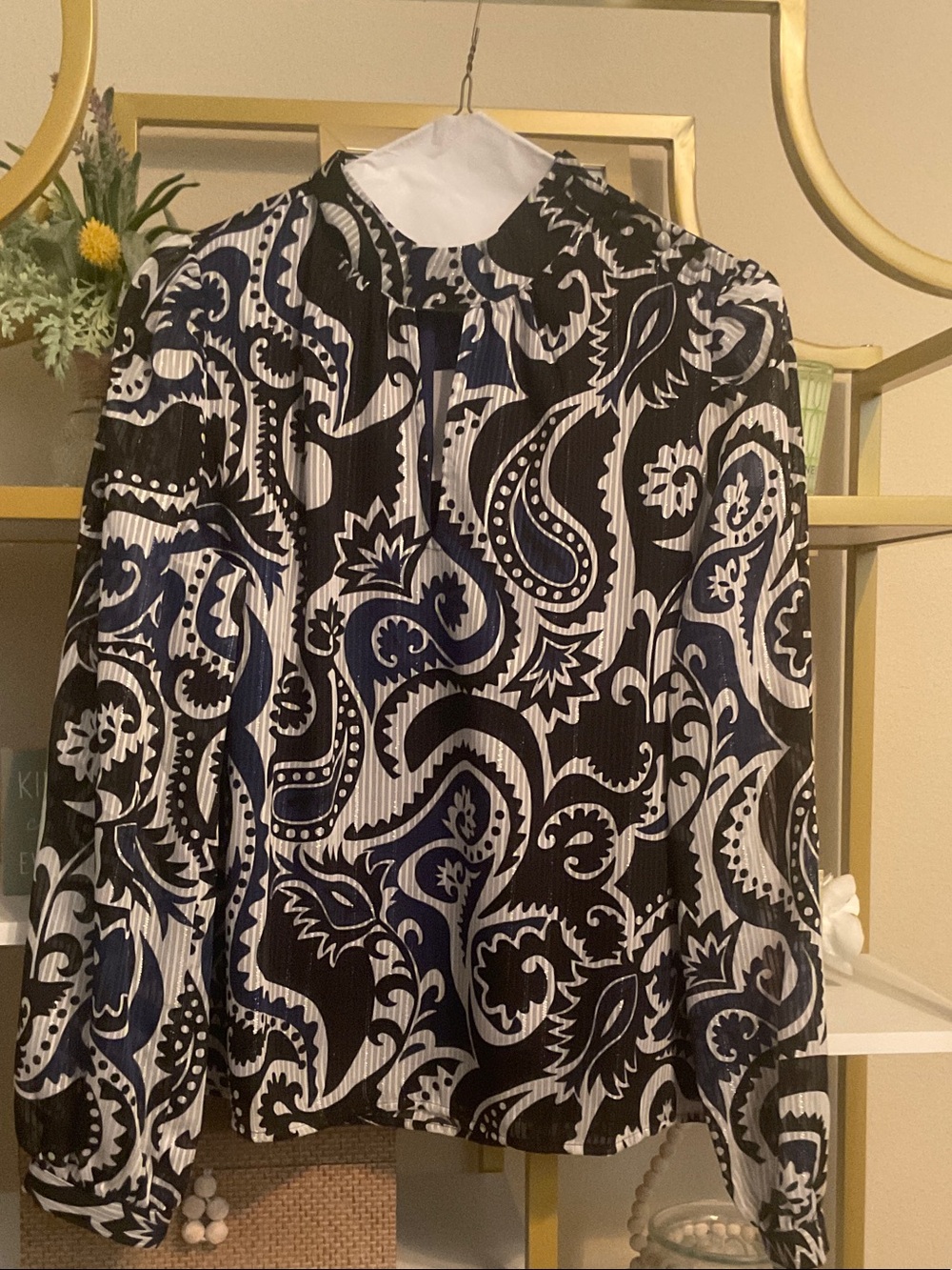 LOFT Black Navy and White Paisley Long-Sleeve Dress Shirt